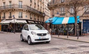 Car Sharing auto elettriche a Parigi